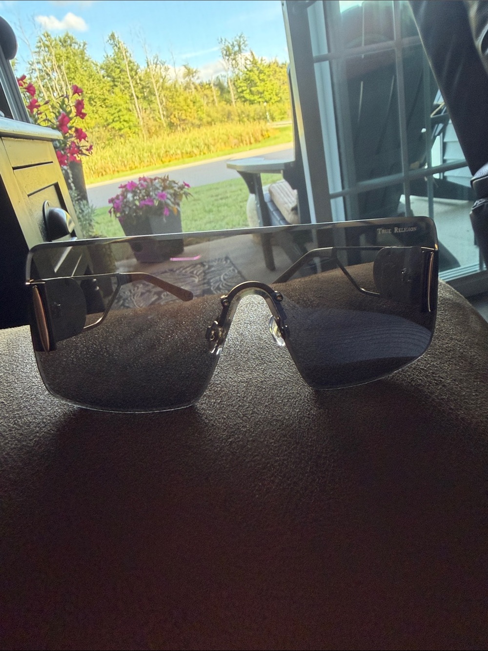 Women’s True Religion Rimless Shield Sunglasses - Smoke Lenses
